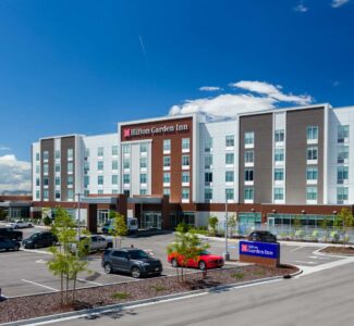 Hilton-Garden-Inn_190525_011